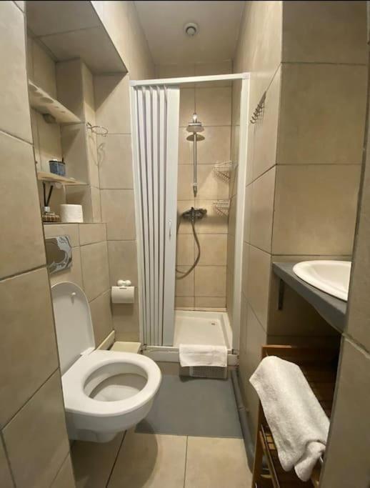 Studio Confortable -Musee Grevin - Musee Du Louvre - Grand Boulevard - 2 Pers Lejlighed Paris Eksteriør billede